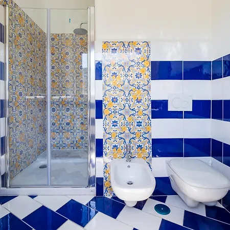 Relais Mirage - De Vivo Realty Apartment