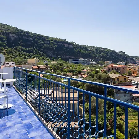 Relais Mirage - De Vivo Realty Apartment Sorrento