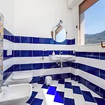 Relais Mirage - De Vivo Realty *