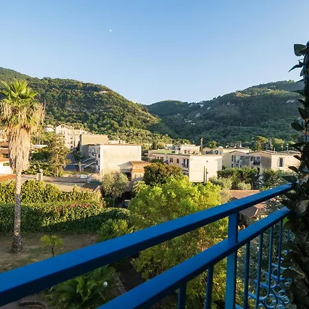 Apartment De Vivo Realty - Relais Mirage *