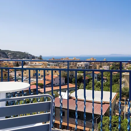 Relais Mirage - De Vivo Realty Appartement Sorrente